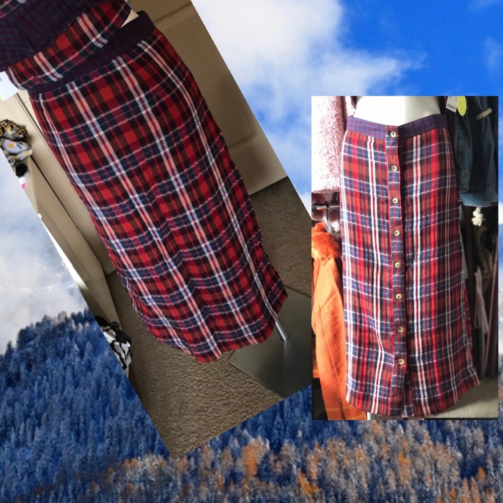 Plaid Button-Front Midi Skirt